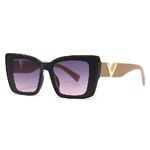 Plastic sunglasses in the shape of a cat's eye Elit 9209-EL