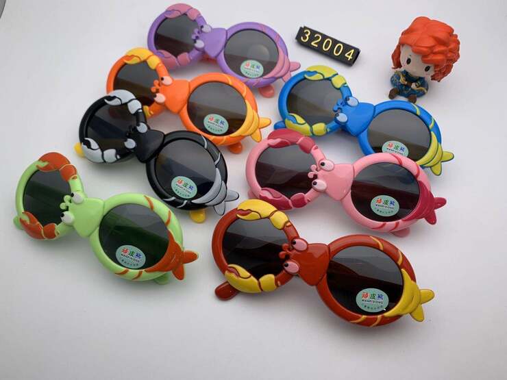 Детские поляризационные солнцезащитные очки Wanpixiong 32004