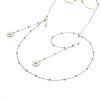Silver-colored metal non-slip chain, with daisy and beads, for glasses and masks GL1041