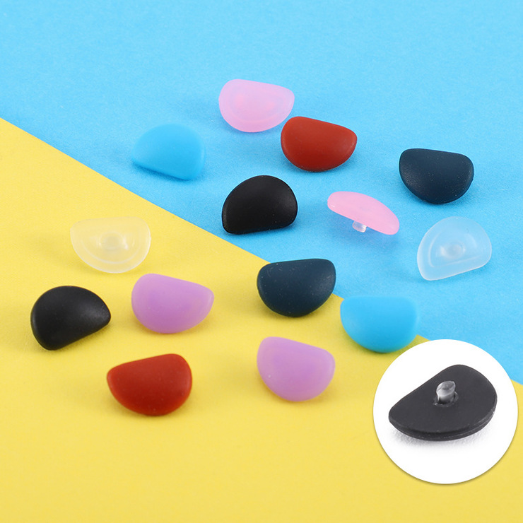 Silicone nose pad G449-1, 14*10 mm