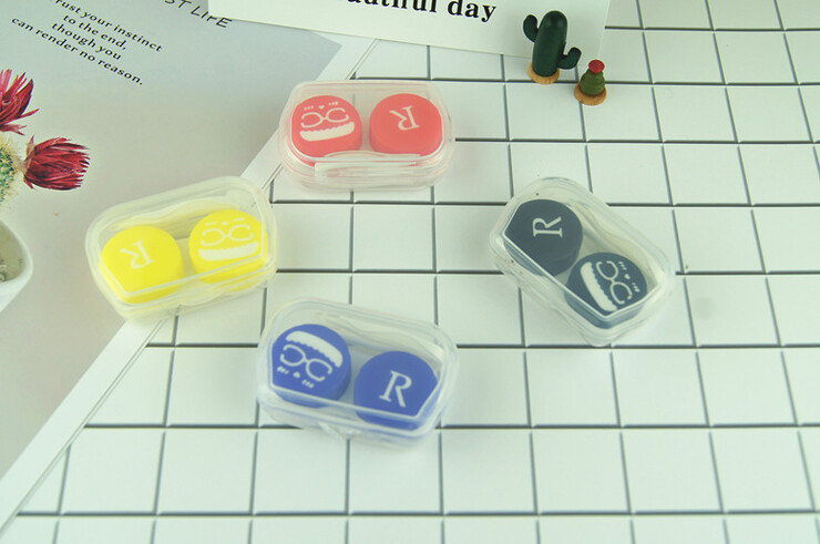 Mini set for a soft contact lens (Kits for contact lenses) XY135