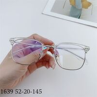 Оправа гибридная, металл + TR90, линзы с Blue Block покрытием SANTA S1639