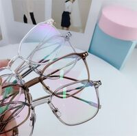 Hybrid frame, titanium alloy + TR90 SANTA M8071