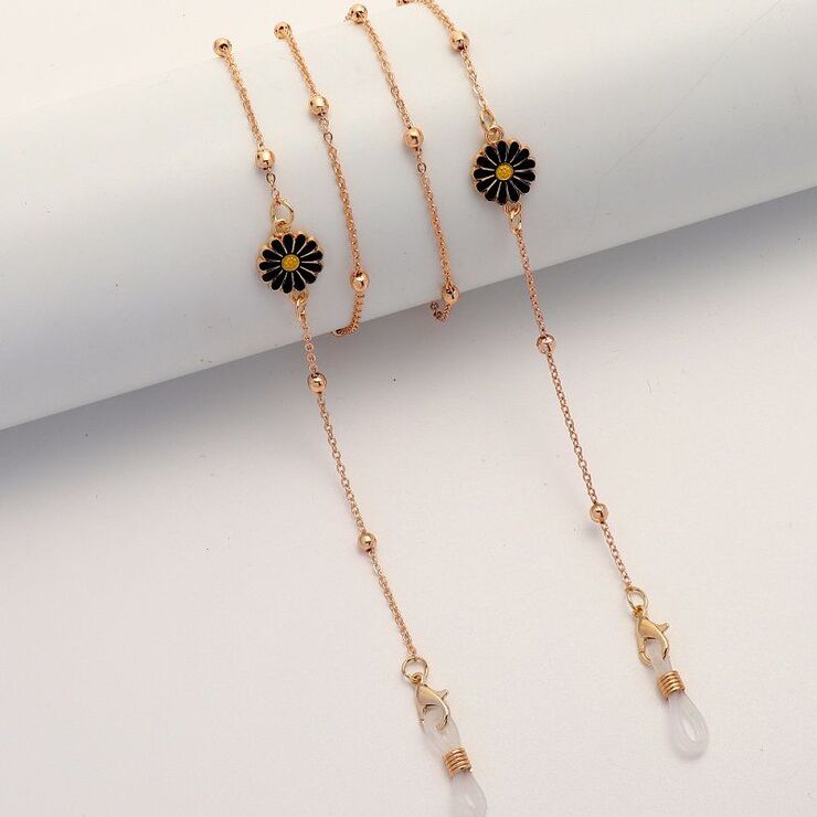Gold-colored metal non-slip chain, with black chamomile and beads, for glasses and masks GL1857
