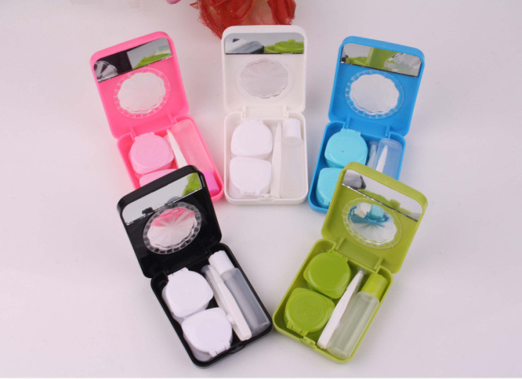 Contact lens kit with mirror and tweezers K61