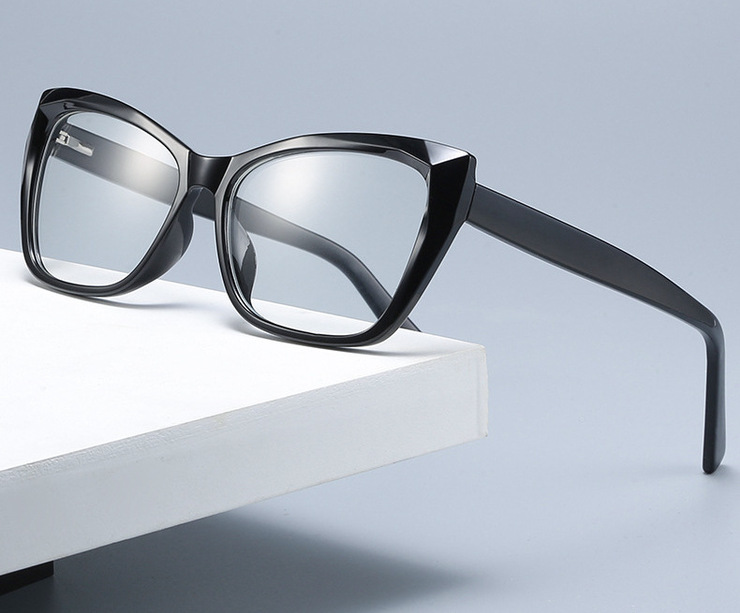 Оправа пластиковая, материал TR-90+CA (флекс!) FOCUS FCS2002