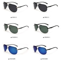 Polarized sunglasses with UV400 protection F6018-1