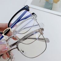 Оправа гибридная, металл + TR90, линзы с Blue Block покрытием SANTA S1639