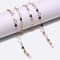 Gold-colored metal non-slip chain, with gold heart, for glasses and masks GL1415