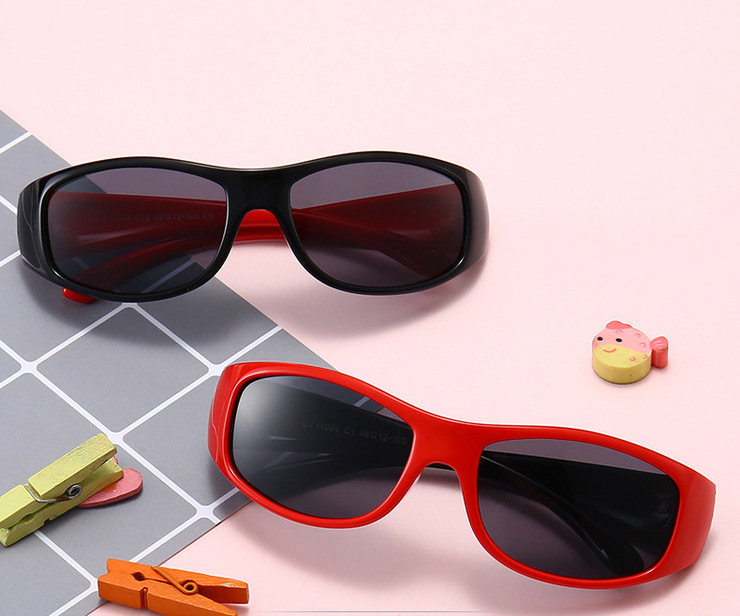 Polarized silicone sunglasses with UV400 protection for kids T11010