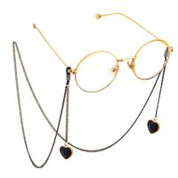 Black-colored metal non-slip chain, with pendant crystal heart, for glasses and masks GL602