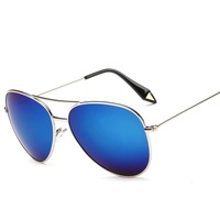 Polarized sunglasses with UV400 protection F6051