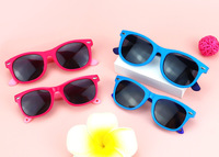 Детские силиконовые солнцезащитные поляризационные очки с защитой UV400 11048-1761-11010