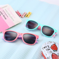 Polarized silicone sunglasses with UV400 protection for kids T22005