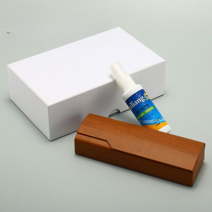 Футляр для очков и солнцезащитных очков + дополнительный комплект HD20221009