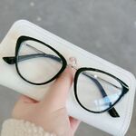 Оправа пластиковая из материала TR90 с линзами Blue Ray Cut MAMO S12020