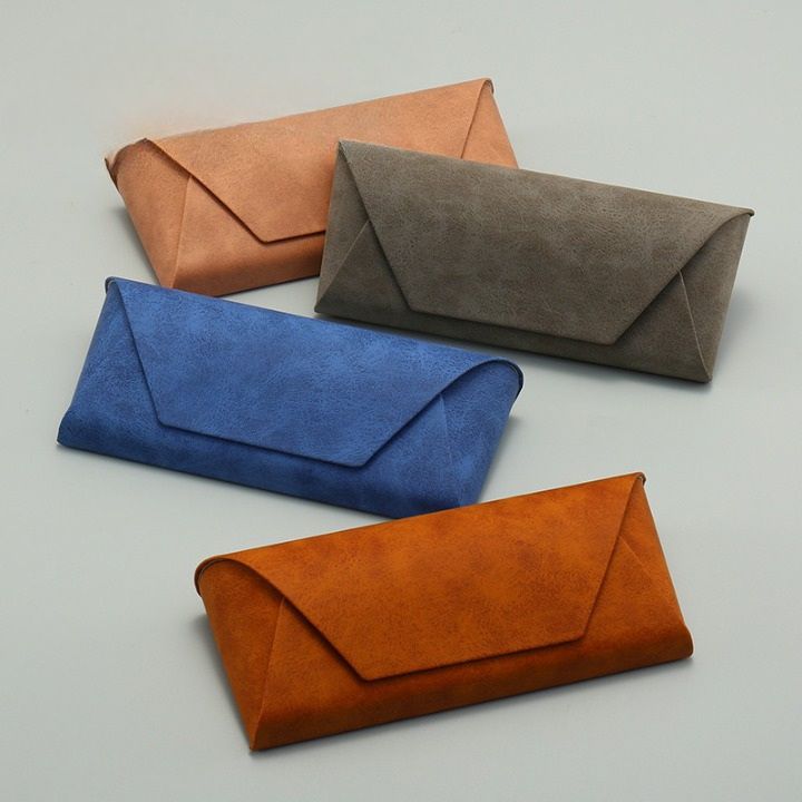 Sunglasses and eyeglasses hard shell case 2022110402