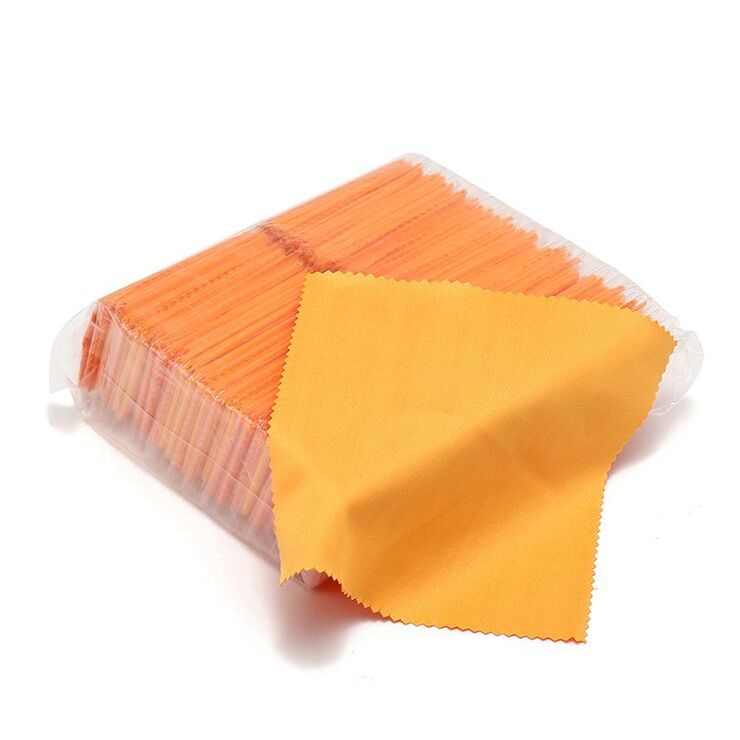 Microfiber cloth for cleaning glasses lenses, individually packaged, density 180 gsm (g/m2), size 13*13 / 15*15 / 15*18 cm