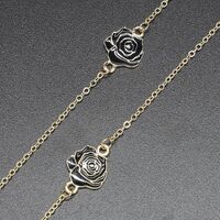 Gold-colored metal non-slip chain, with black rose, for glasses and masks GL394