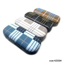 Футляр для очков KZ2334