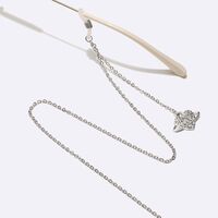 Silver-colored metal non-slip chain, with heart-shaped pendant, for glasses and masks GL1501