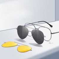 Оправа металлическая с защитой от синего света + 2 магнитные солнцезащитные насадки (клипон) 7603-GT