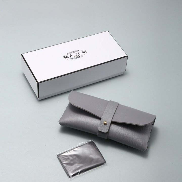 Sunglasses and eyeglasses hard shell case + extra kit HD20240224002