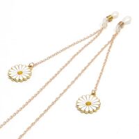 Gold-colored metal non-slip chain, with daisy-shaped pendant, for glasses and masks GL1030